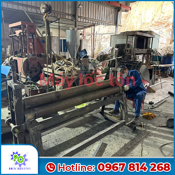 Máy Móc Chế Tạo